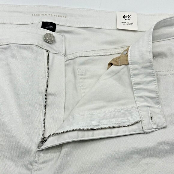 Fashion To Figure The Straight Leg Women's Plus Size 24 White Distressed Jeans - Picture 5 of 10